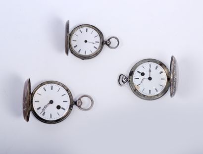 Three watches of collar soap in silver, of...