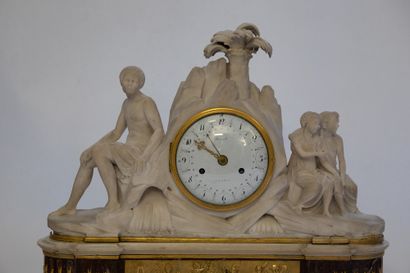null Mantelpiece clock with striking at half past the hour and with a revolutionary...