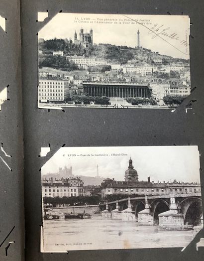 null Un lot de cartes postales : dont Albums La Côte Basque, les grottes de Lacave,...