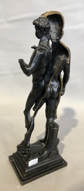 null Fernandez ARMAN (1928-2005), dit ARMAN

Apollon

Sculpture en bronze à patine...