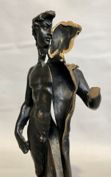 null Fernandez ARMAN (1928-2005), dit ARMAN

Apollon

Sculpture en bronze à patine...