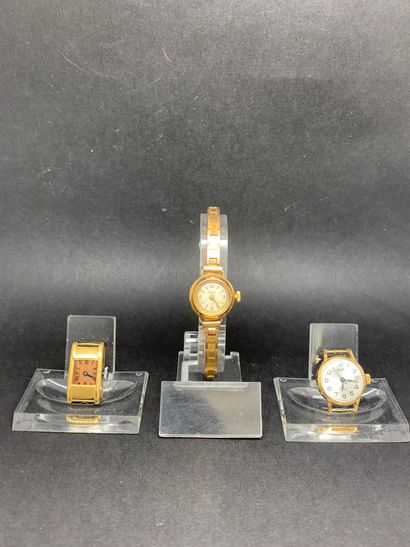 null DEBRIS OR

Lot de 3 boîtiers de montres bracelets en or jaune 18K (avec mouvements),...