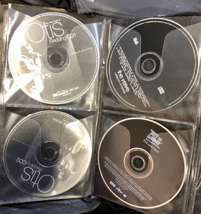 null Important lot 

-de CD (environ 1000) sans leurs boites (en une quinzaine de...
