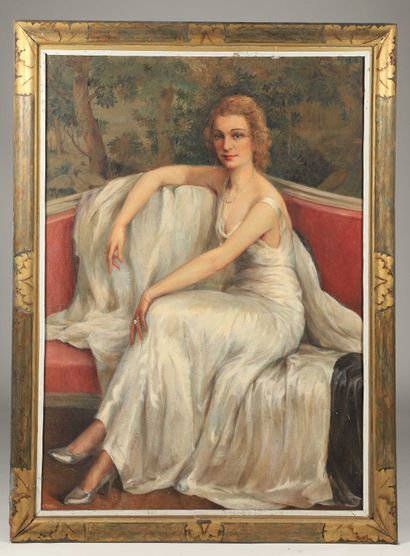 null PLOQUIN GASTON (C.1882-1970)

Portrait d’une élégante en tenue de soirée assise...