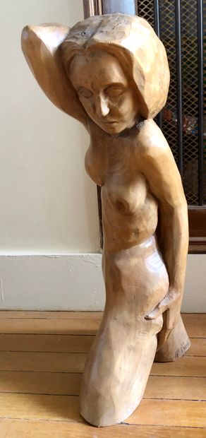 null Jean-Paul BAURENS (1942 -) 

Torse de femme nu 

Sculpture en bois signée à...