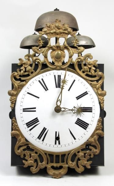 null Horloge comtoise à sonnerie des quarts, XVIIIe siècle.