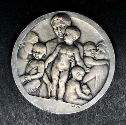 null Médaille en bronze argenté "Concours de Bébés Pré St Gervais, 1936"