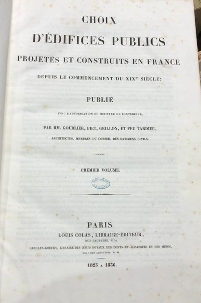 null Paris. Edifices publics, maisons de campagne, volumes in-folio anciens et modernes...