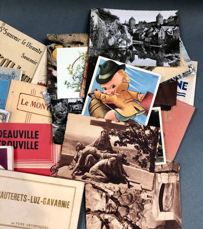 null Ensemble de cartes postales photographiques divers. Sujets : Saumur en Auxois,...