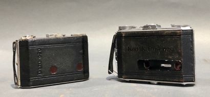 null Ensemble de deux appareils photographiques Kodak : appareil Kodak Duo 620 avec...