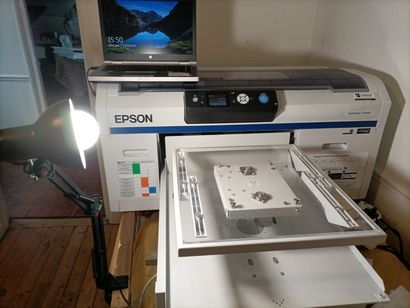 IMPRIMANTE EPSON SC-F2000

l'imprimante est...