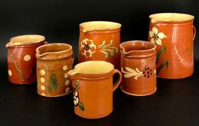 null ART POPULAIRE- SAVOIE ( et Alsace?)
Ensemble de six pots en céramique émaillée...