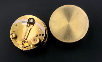 null Un sextant de poche en laiton signé ‘Elliott Brothers London’, fin du XIXème...