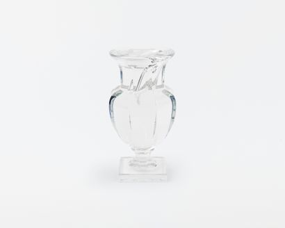 null Philippe STARCK pour BACCARAT
Modèle HARCOURT, Marie-Louise
Vase en cristal....