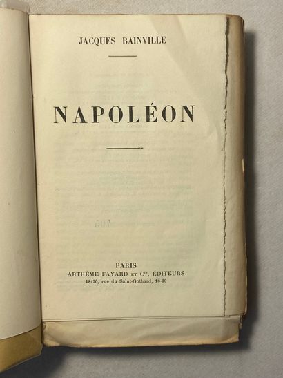 null Bainville, Jacques Napoléon. Édité à Paris chez Arthème Fayard et Cie en 1931....