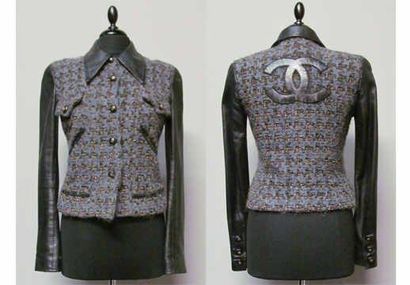 CHANEL Boutique BLOUSON en cuir noir et tweed fantaisie ardoise chocolat et ton sur...