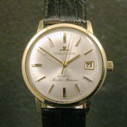 JAEGER LECOULTRE MASTER MARINER vers 1960 Belle montre-bracelet en acier et plaqué...