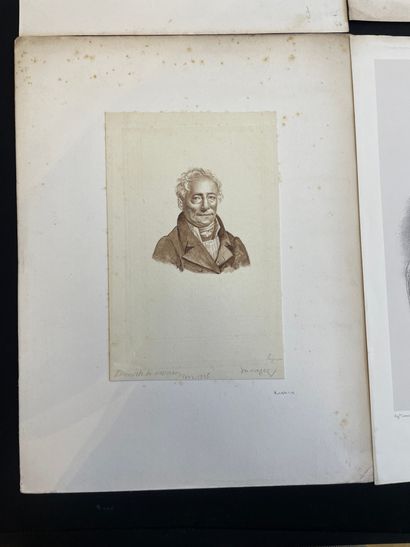 null GRAVURES.
Lot de 4 portraits : le graveur Gatteaux, le
graveur Galle (lithographie...