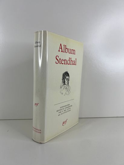  PLEIADE STENDHAL. Album Stendhal. Édité à Paris chez NRF en 1966. De format in-12,... Gazette Drouot