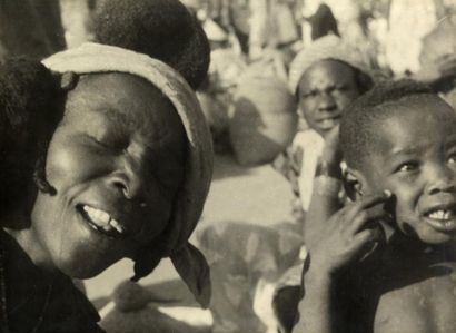 Raphaël- Georges MISCHKIND (1920-2011) «Le rire Bobo», Haute Volta, vers 1946/1947....