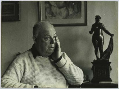 Jean RENOIR (1894-1979) Portrait du cinéaste par un anonyme, vers 1950. Tirage argentique...