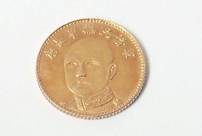 CHINE République, YUNNAN. Pièce de 10 Yuan OR, 1909, au buste du général Tang Chi...