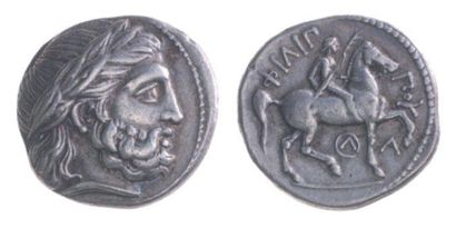 null IDEM-. Tétradrachme (14,36 g) d'Amphipolis frappé en 342-329 à la tête laurée...