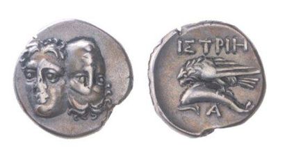 null THRACE, Istros (4ème siècle av.). Statère (6,22 g) aux têtes masculines accolées...
