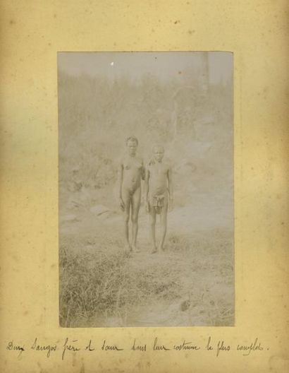 null Haut-Bangui / Oubangui-Chari. Album de 37 photographies vers 1896-1899. Tirages...