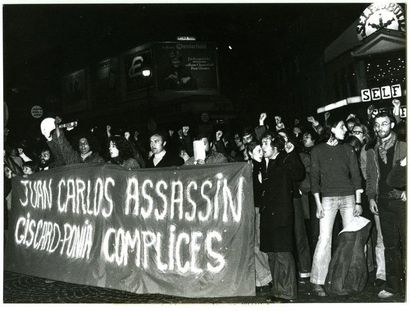 null France Manifestations d'extrême gauche, 1975-1978. Huit tirages argentiques...