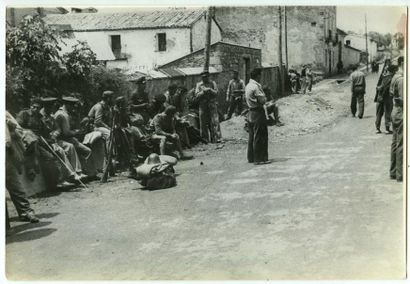 null Guerre d'Espagne. Vingt photographies, 1936-1939. Guadalajara, Teruel, Madrid,...