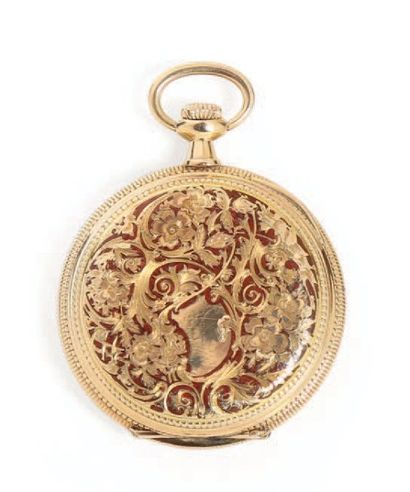 null Montre de col en or (14k), signée "Borel Neuchâtel", vers 1910.
Cadran doré,...