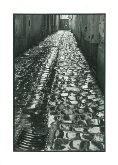 J F Fernandez «Impasse Charenton 1994», photographie NB, dim: 21,6x15 cm