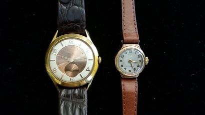 null Lot de deux montres bracelets, boîtiers plaqué or.