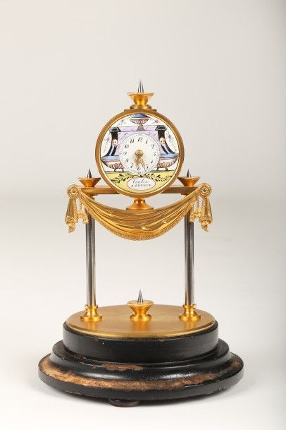null Pendulette de table, créée à la fin du XIXe siècle, par le 'A Bertrand" qui...