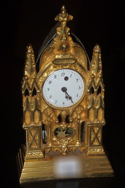Pendulette de table, créée à la fin du XIXe...
