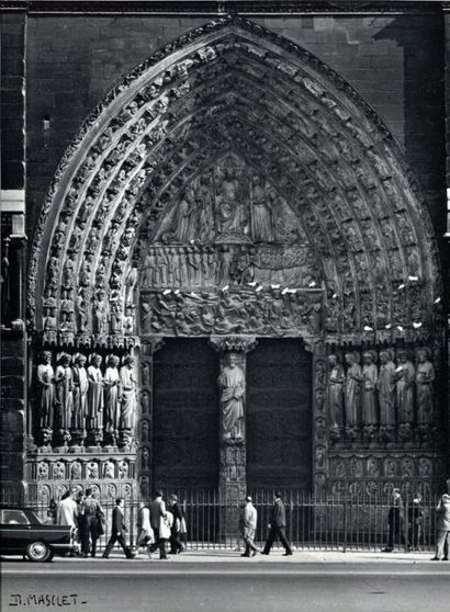 Daniel Masclet. Paris, Notre-Dame, vers 1960. Tirage argentique d'époque 29,2 x 22,7...