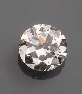 null Diamant sur papier demi-taille pesant 1,87 carat. Egrisures MT 	 Certificat...
