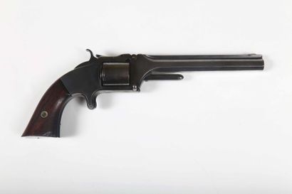 null Revolver Smith et Wesson n°2, Old model, six coups, calibre 32 Rimfire.
Canon...