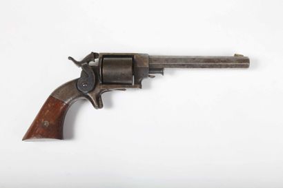 null Revolver Allen & Worcester, six coups, calibre 32 Rimfire.
Canon à pans (point...