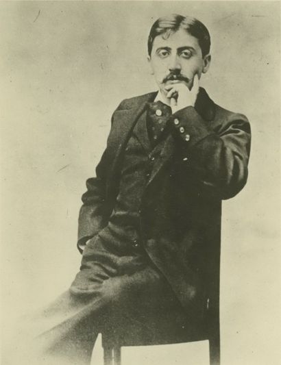 Marcel Proust vers 1900 Tirage argentique vers 1920, 12,2 x 9,3 cm sur papier photographique...