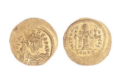 null BYZANCE, PHOCAS (602-610).
Solidus (4,47 g.) au buste de face de l'empereur....