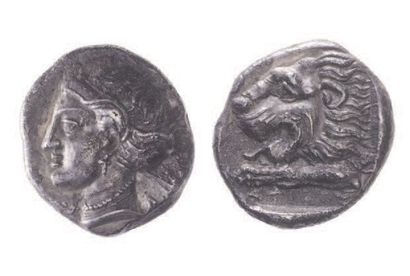 null CARIE, Cnide (390-330).
Tétradrachme (14,57 g.) à la tête d'Aphrodite à d. R/...