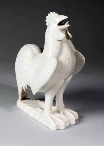 null Statuette de coq en porcelaine blanc de Chine Chine, 19ème siècle Dressé sur...