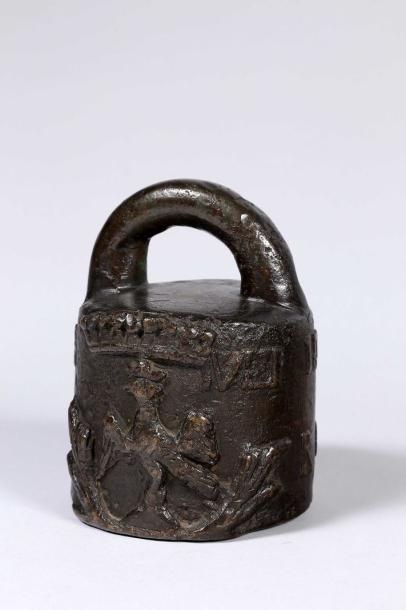 null Contrepoids en bronze, de balance romaine en forme de cylindre à bélière (ou...
