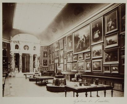 Pierre Lampue et Chalot Château de Chantilly, vers 1890, 47 épreuves albuminées et...