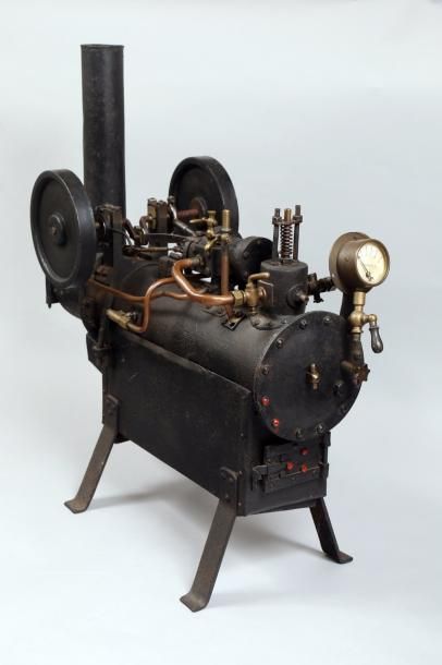 null Maquette artisanale de machine à vapeur (locomotive) en fonte noire. Longueur:...