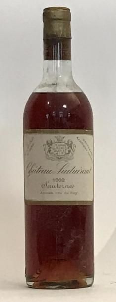 null 1 bouteille CHÂTEAU SUDUIRAUT 1er GCC Sauternes 1962 - Niveau mi épaule, capsule...