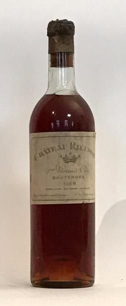 null 1 bouteille CHÂTEAU RIEUSSEC 1er GCC Sauternes 1958 - Niveau légèrement bas...