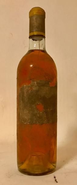 null 1 bouteille CHÂTEAU D'YQUEM, 1er grand cru - Sauternes 1962 - Etiquette illisible,...